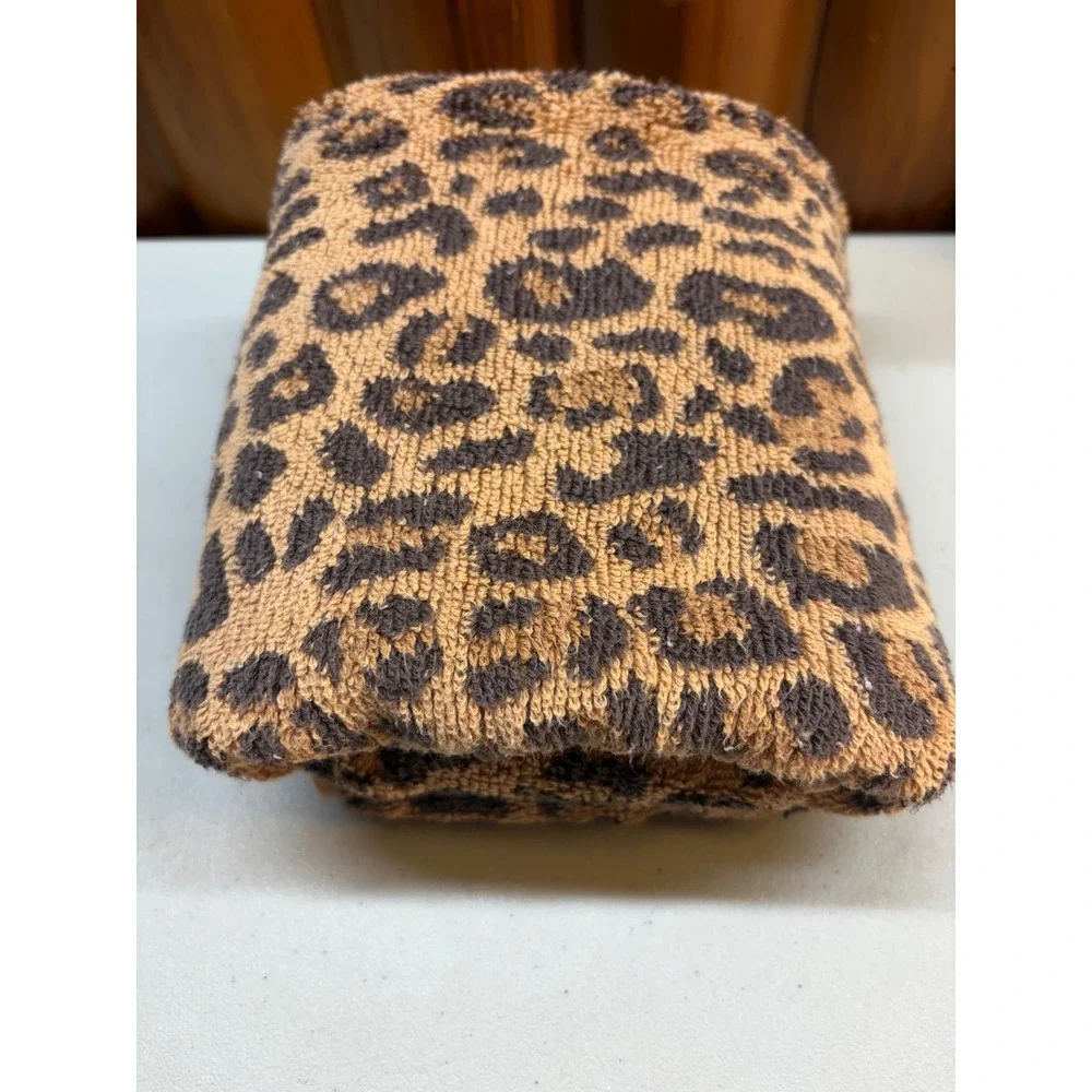 Pottery Barn Leopard Print Hand Towel Tan Brown 100% Cotton Animal Print Turkey